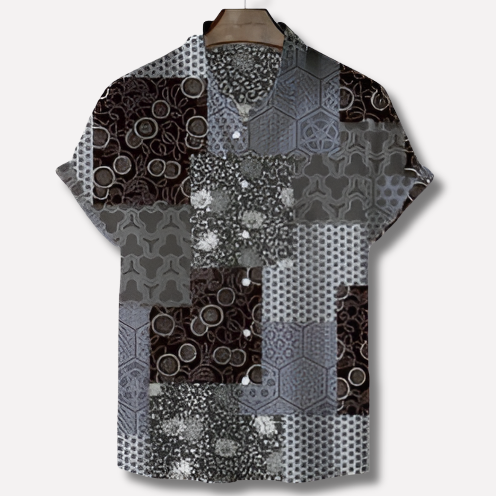 Comfortable Men's Shirt with Short Sleeves and Stylish Print
