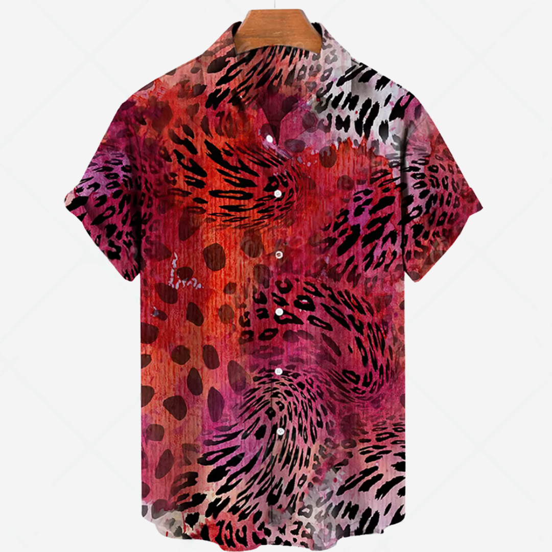 Comfortable Men's Shirt with Short Sleeves and Stylish Print