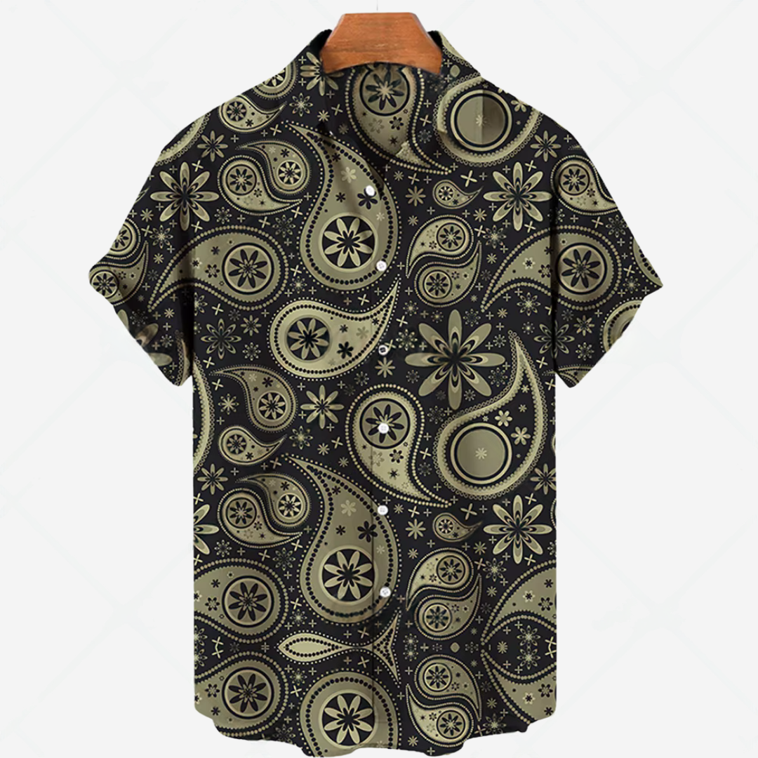 Comfortable Men's Shirt with Short Sleeves and Stylish Print