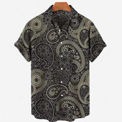 Comfortable Men's Shirt with Short Sleeves and Stylish Print