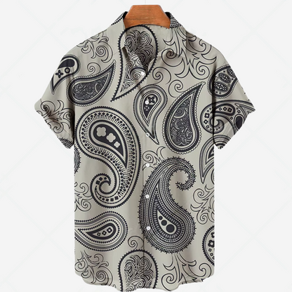 Comfortable Men's Shirt with Short Sleeves and Stylish Print