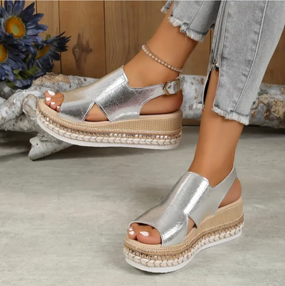 Comfortable and eye-catching summer fashion sandals with wedge heel