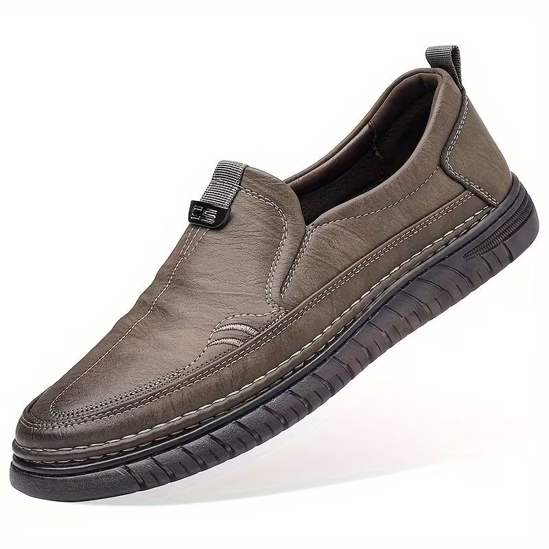 Comfortable loafers with non-slip sole