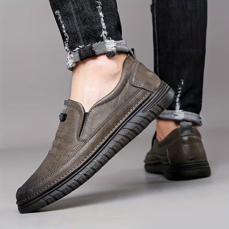Comfortable loafers with non-slip sole