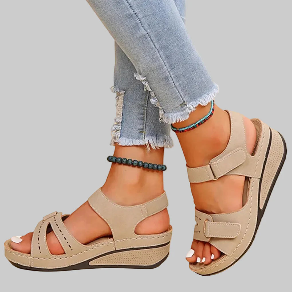 Comfortable orthopedic sandals for women