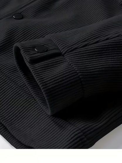 Corduroy jacket with two chest pockets and classic collar