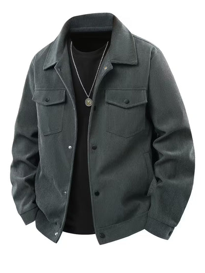 Corduroy jacket with two chest pockets and classic collar