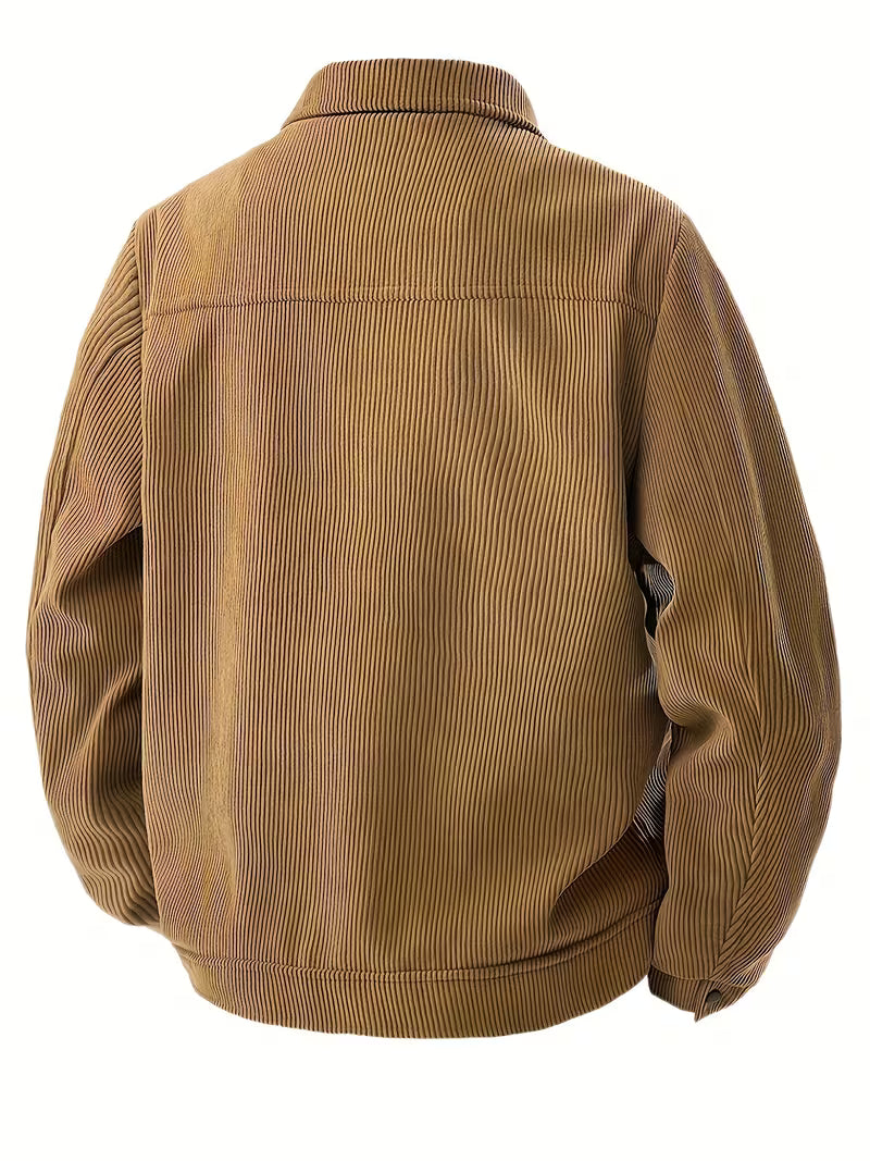 Corduroy jacket with two chest pockets and classic collar