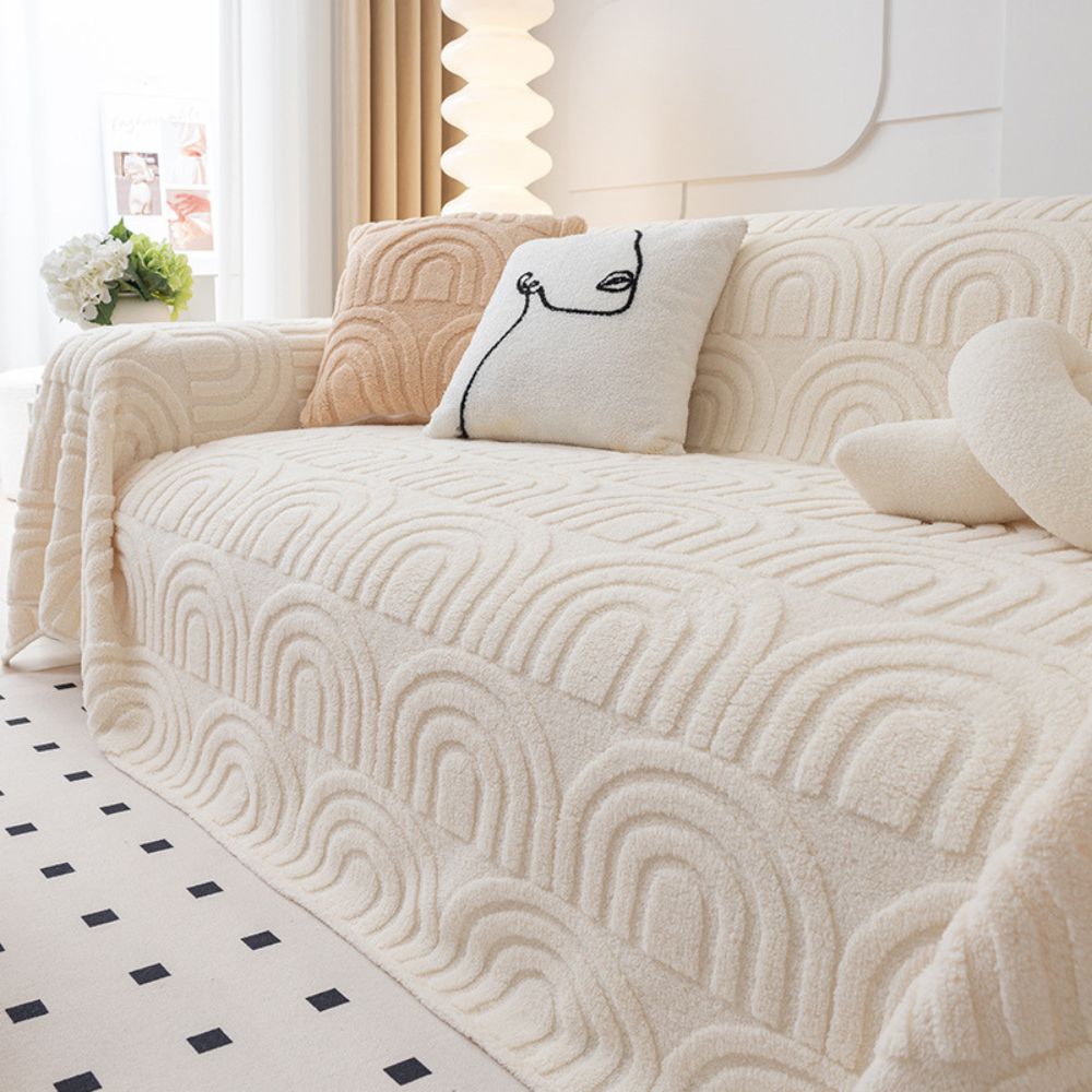 Cortesi – Luxe stylish velvet sofa cover