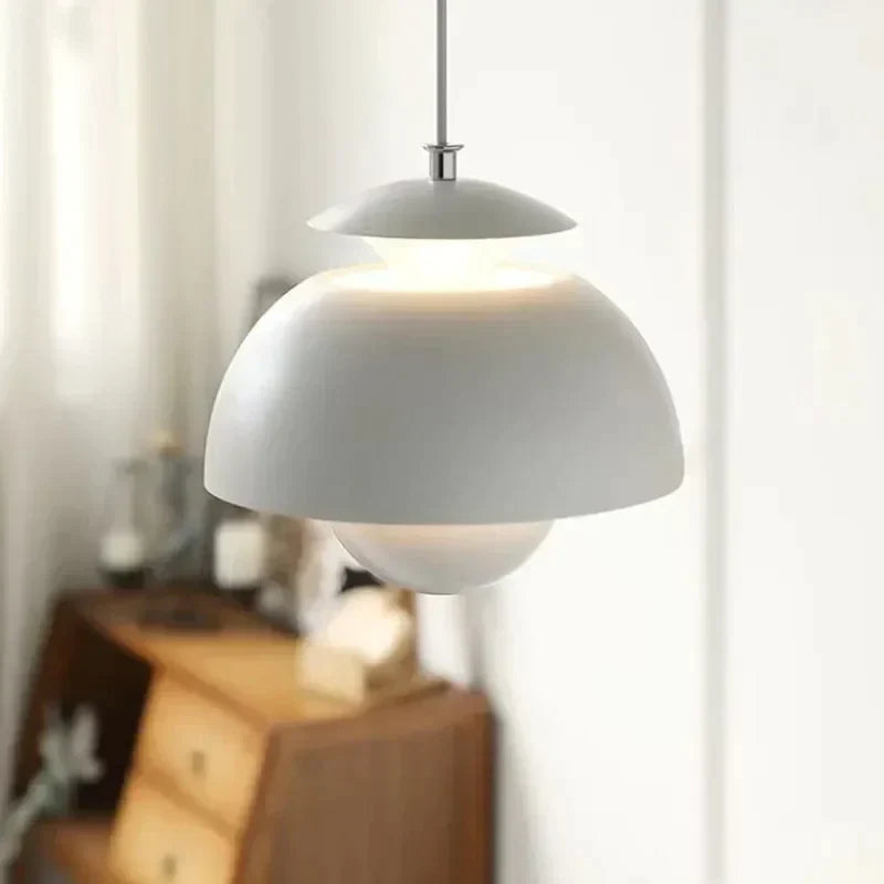 Moderná závesná LED lampa LunaSphere