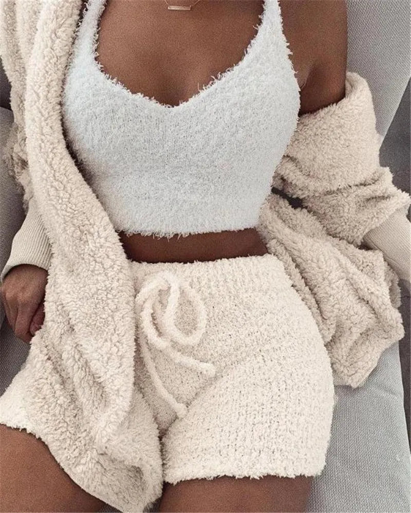 Crop Top, Long Sleeves and Shorts with Drawstring