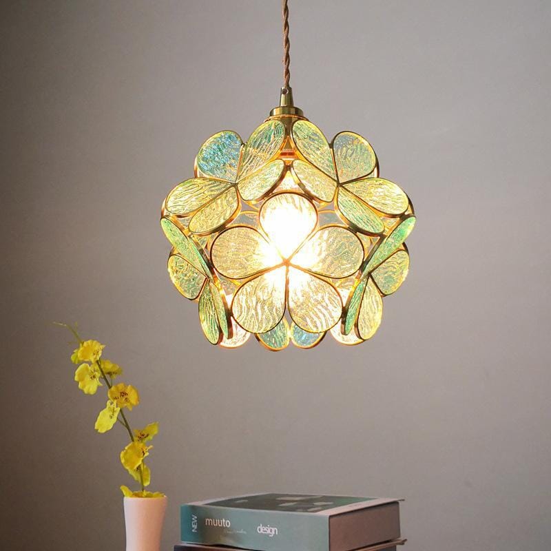 Lampă suspendată din sticlă în formă de floare, design nordic