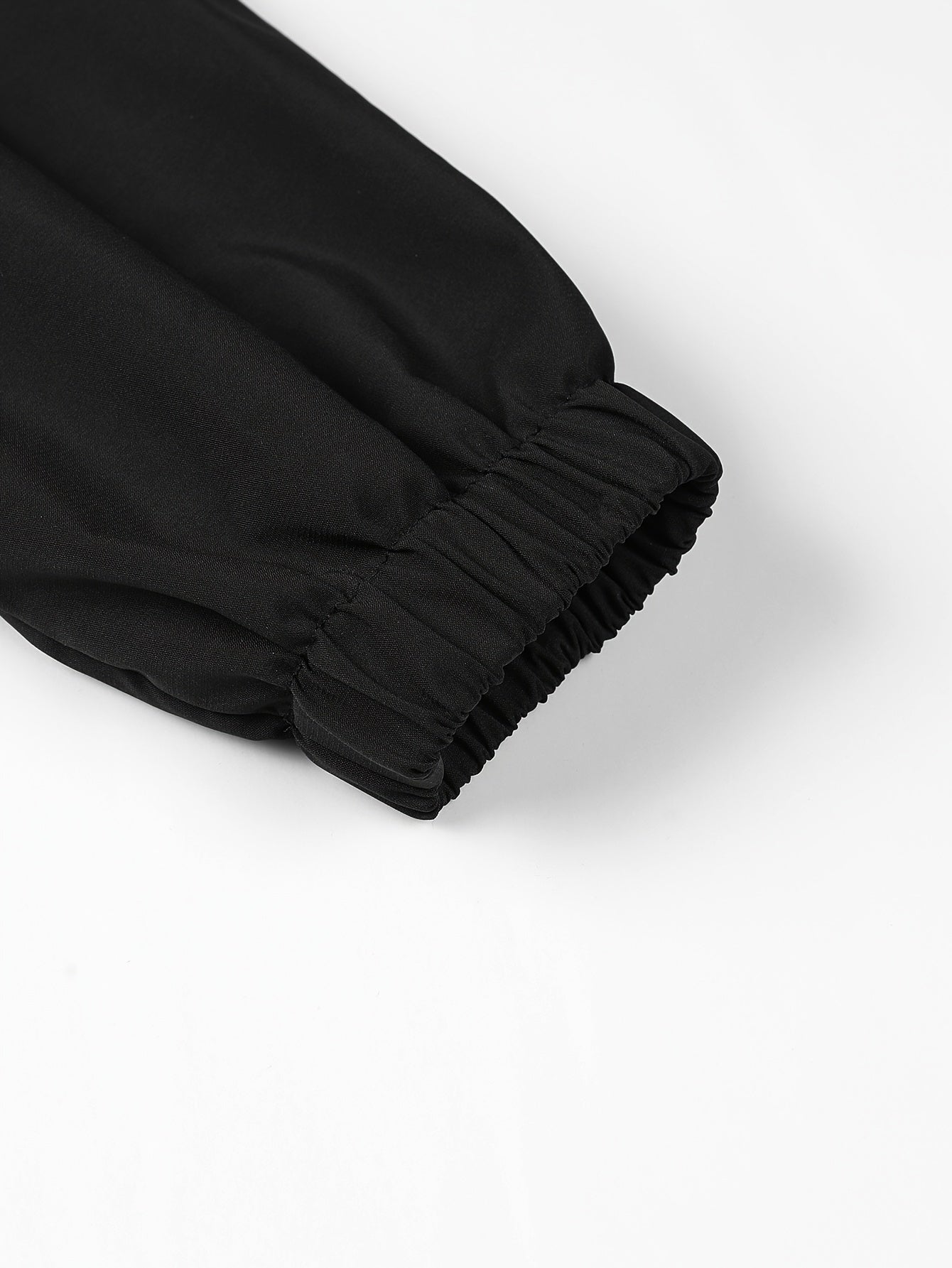 Daan | Windproof Men's Jacket with Zip Fastening and Multiple Pockets
