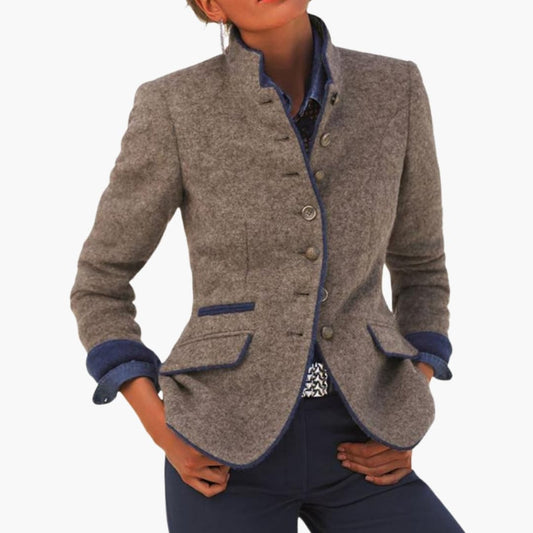 Blazer de mujer con cuello de solapa y cierre frontal con botones