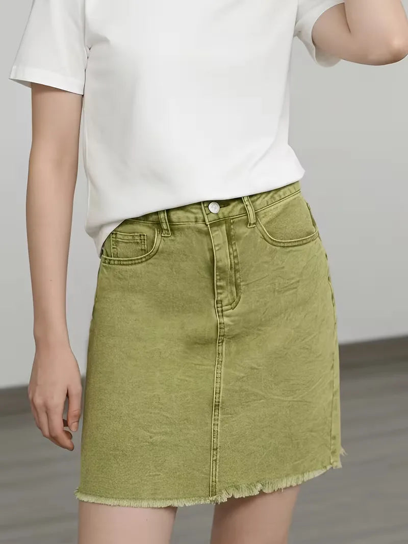 Denim skirt with high waist