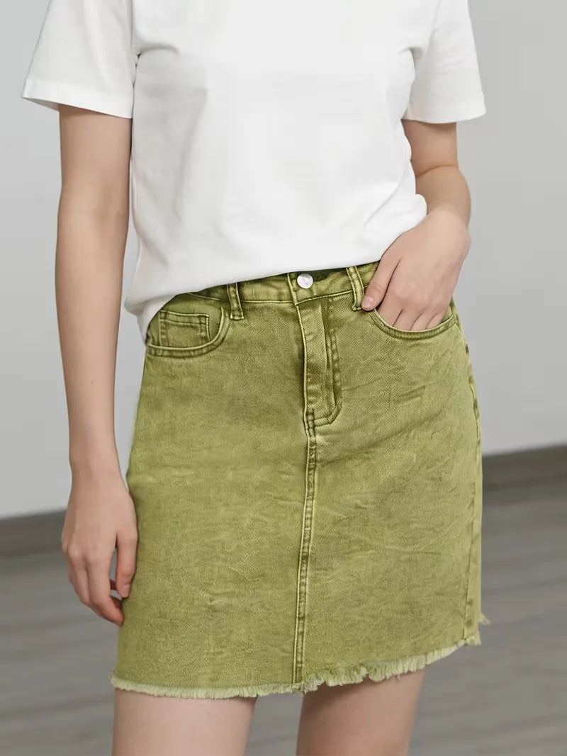 Denim skirt with high waist