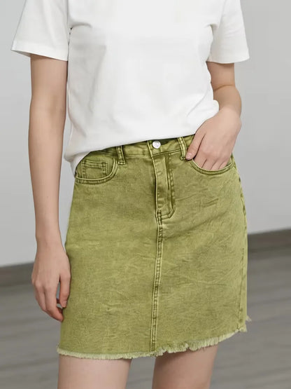 Denim skirt with high waist