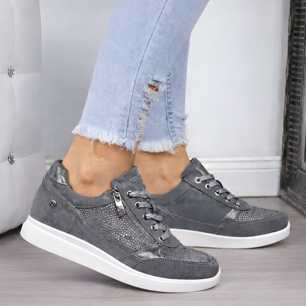 Dita - Women's Walking Shoes - Comfortable and Sturdy