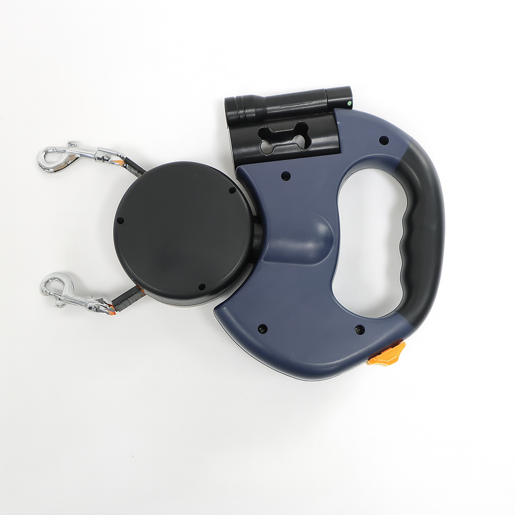 Double retractable dog leash with 360° rotation