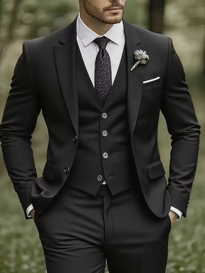 Costume trois pièces pour homme, coupe slim et finition brillante