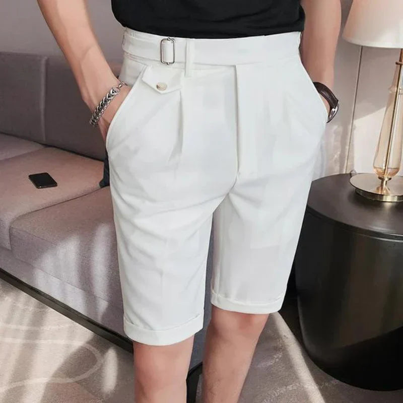 Dries | Shorts with Elegance