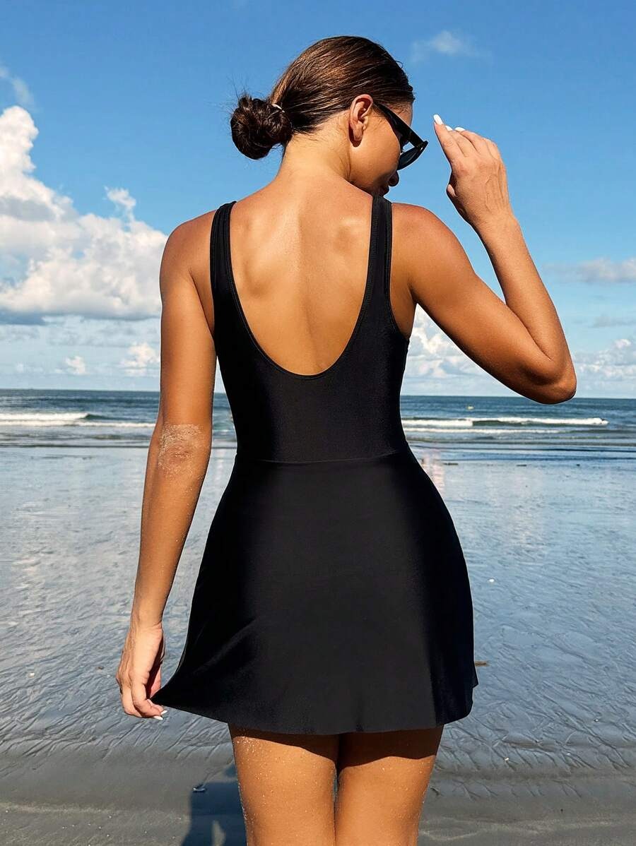 Effortless Round Neck Beach Dress for Vacation & Swimwear