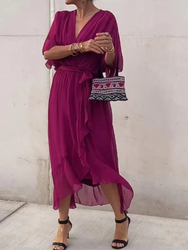 Elegant Dress with V-neck - Thyra