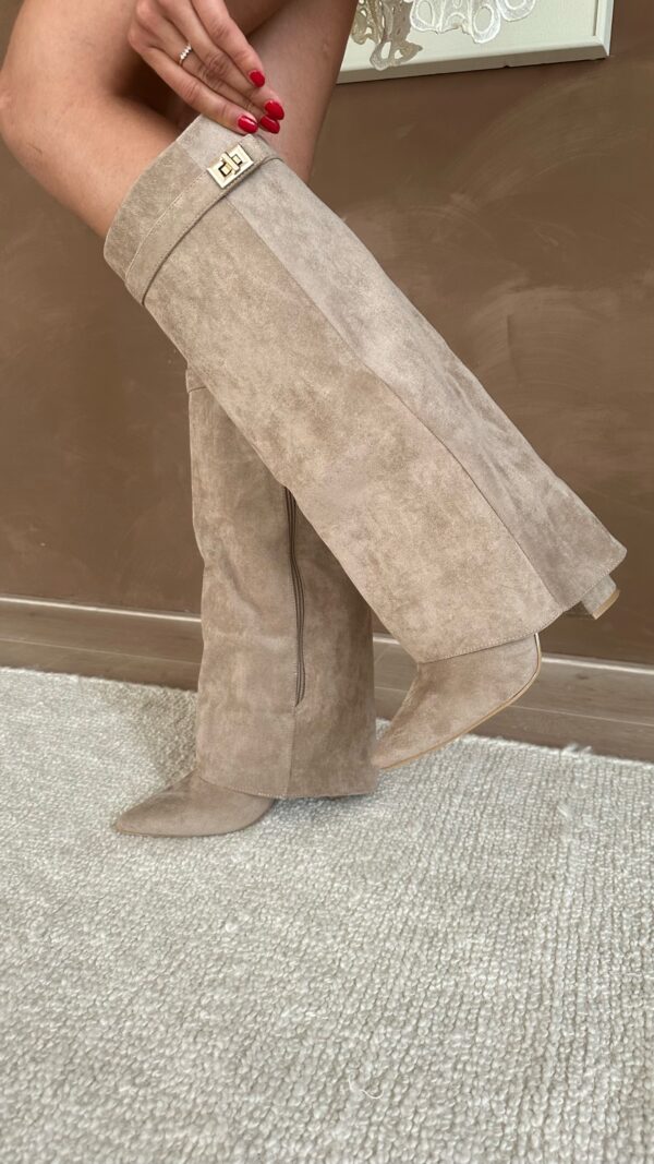Elegant Ladies' Boots with Buckle Detail