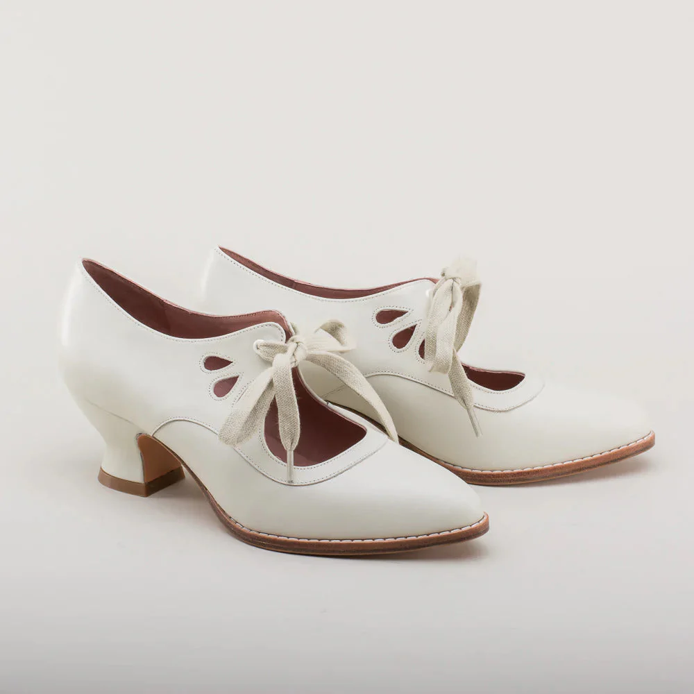 Elegant and Stylish - Medium Heel Women's Shoe - Danya