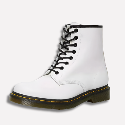 Elegant and classic lace-up shoes for women
