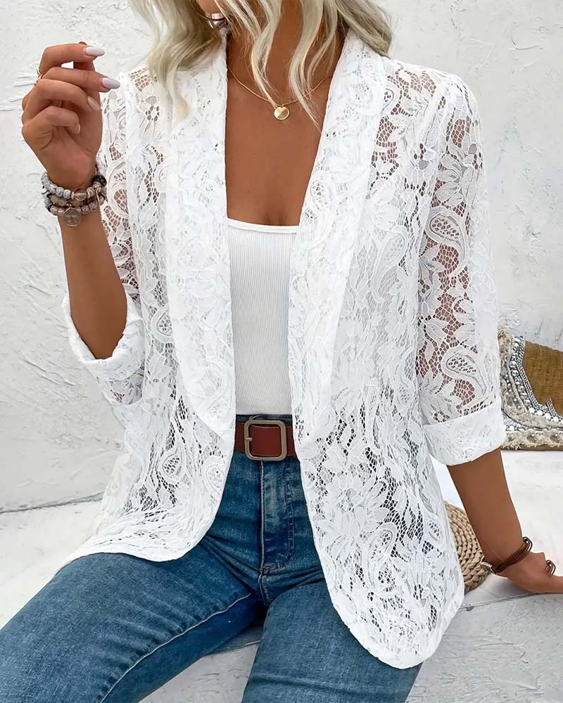 Elegant blazer with lace trim