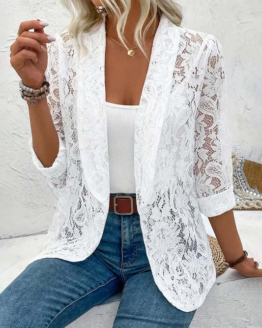 Elegant blazer with lace trim