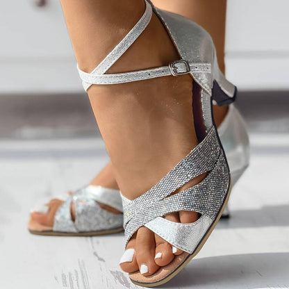 Elegant heels with sequins for women