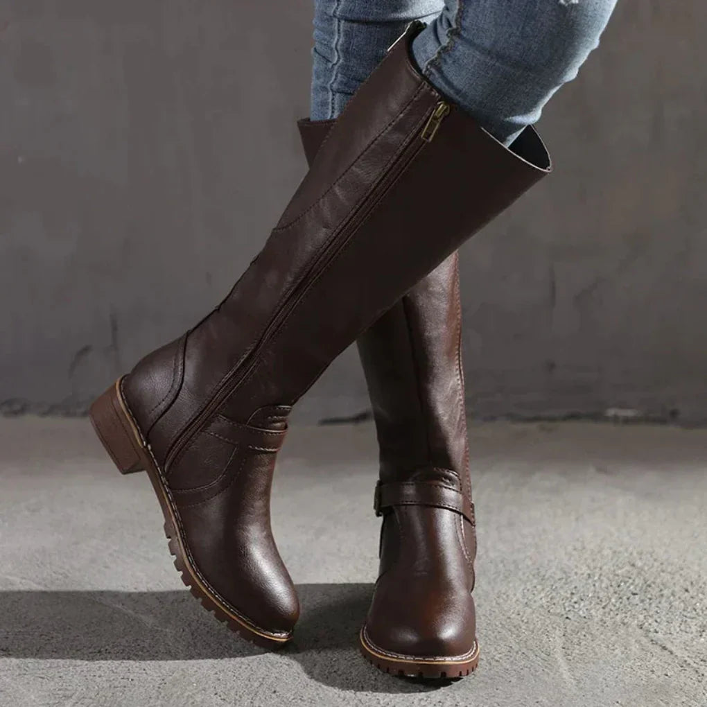 Elegant leather boots for women for any occasion