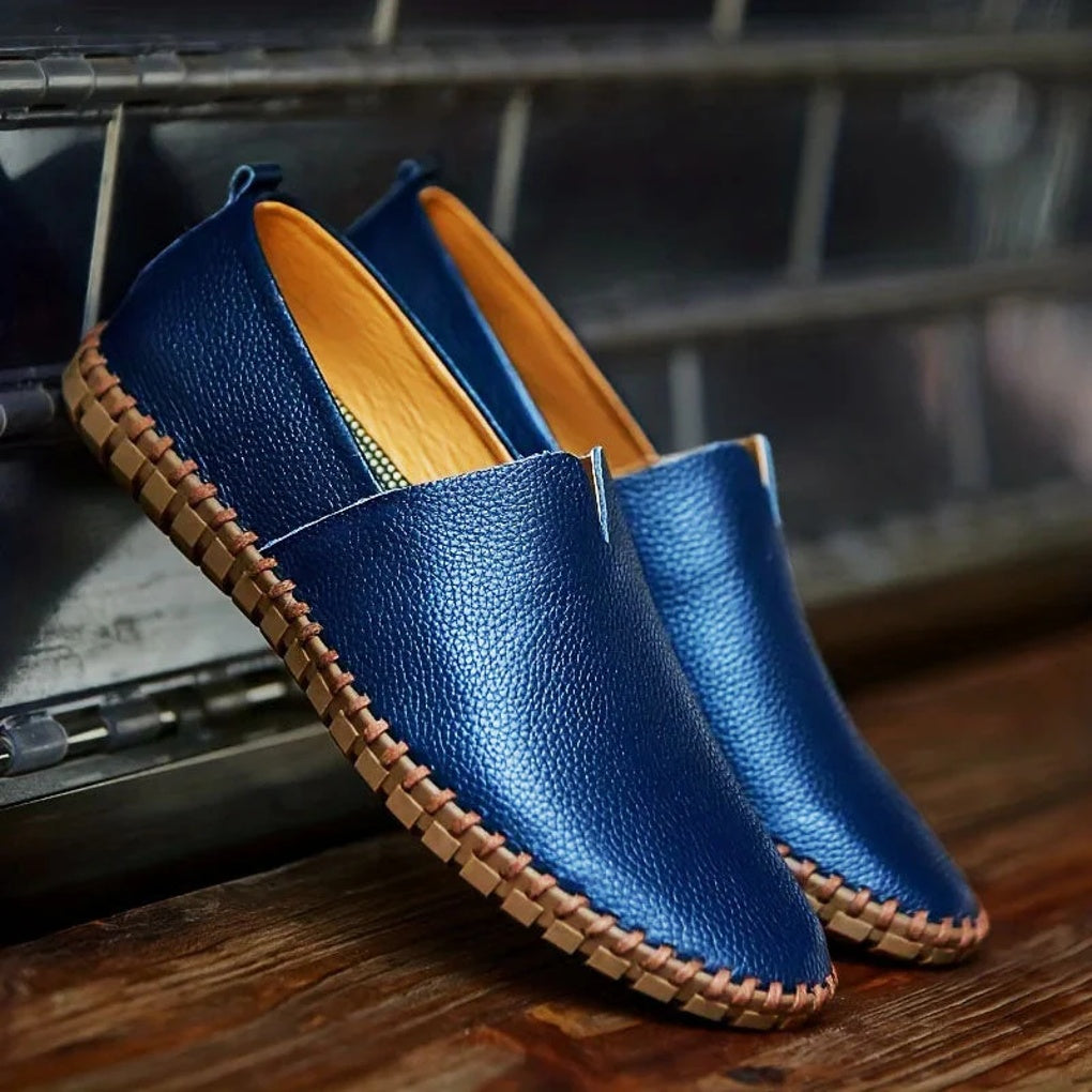 Elegant loafers made of matte genuine leather