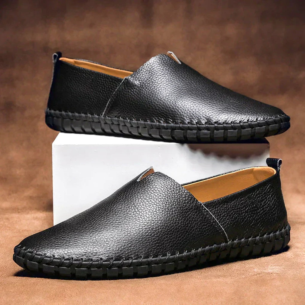 Elegant loafers made of matte genuine leather