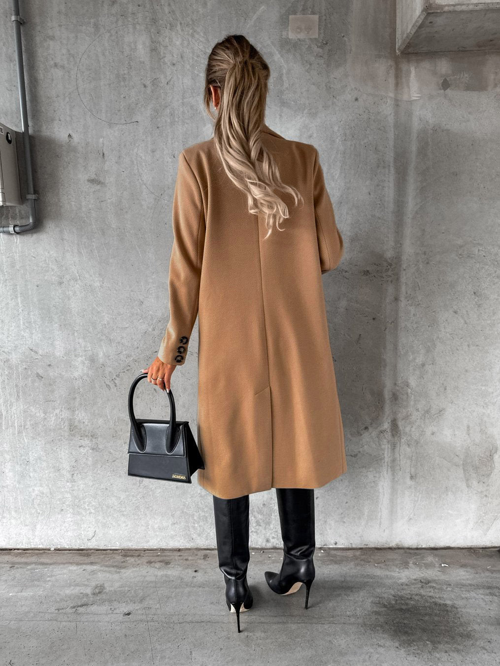 Eleganter und bequemer langer Mantel für Damen – Jesse