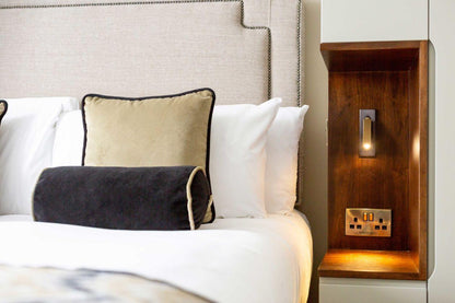 Folding LED Wall Reading Lamp for Bed and Study – Adjustable, Space-Saving, and Focused Light