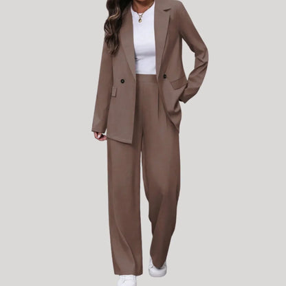 Ladies Timeless Double-Breasted Suit with Blazer and Wide Trousers