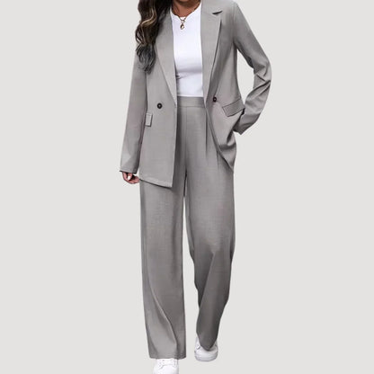 Ladies Timeless Double-Breasted Suit with Blazer and Wide Trousers