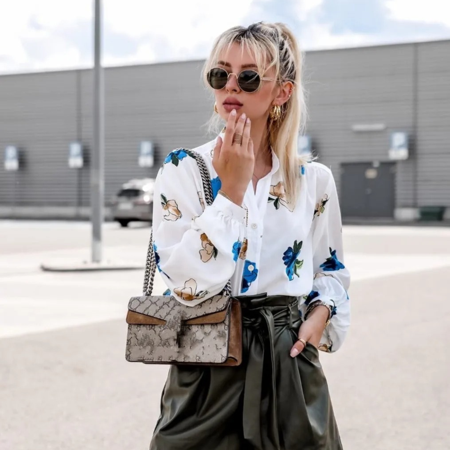 Emma | Elegant floral ladies' blouse with a shawl collar