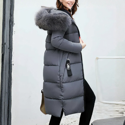Cappotto lungo da donna con collo di pelliccia