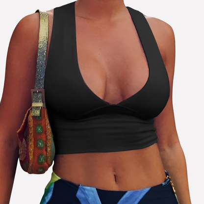 Top corto da donna con schiena a vogatore e inserti cut-out