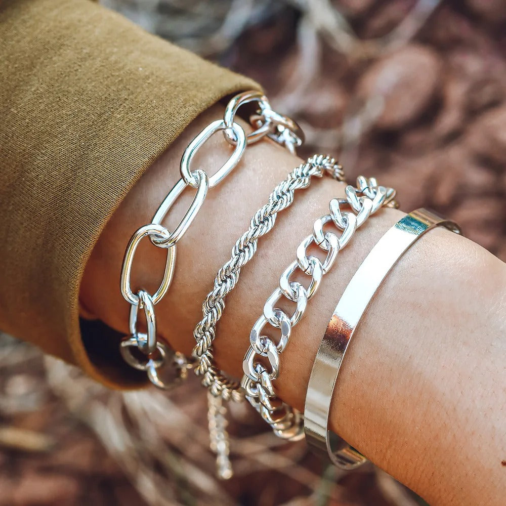 Felicity – Stylish 4-Piece Bracelet Set for Elegance