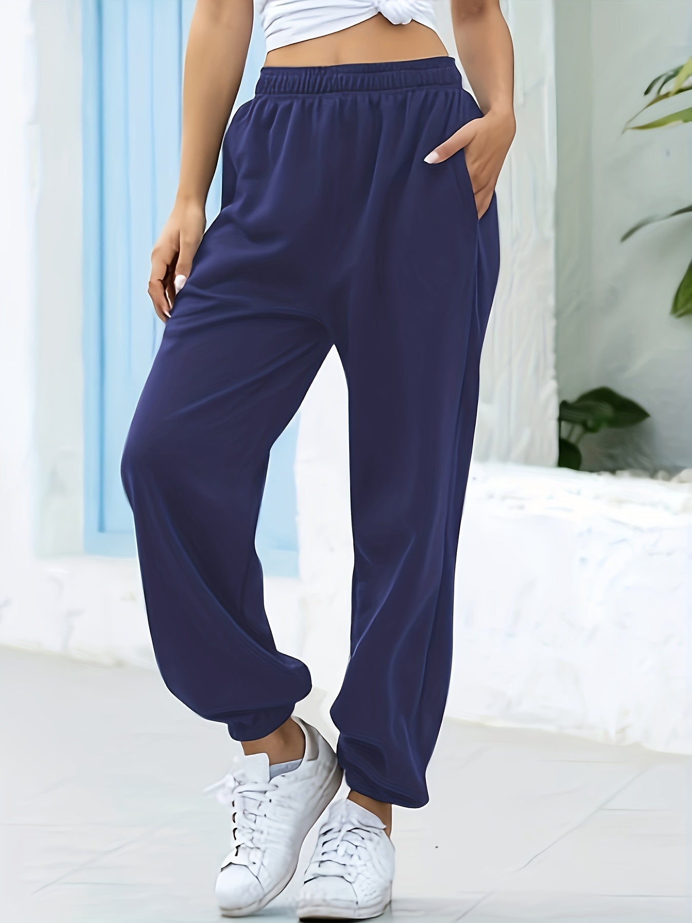 Femke | Plain Elasticated High-Waisted Joggers