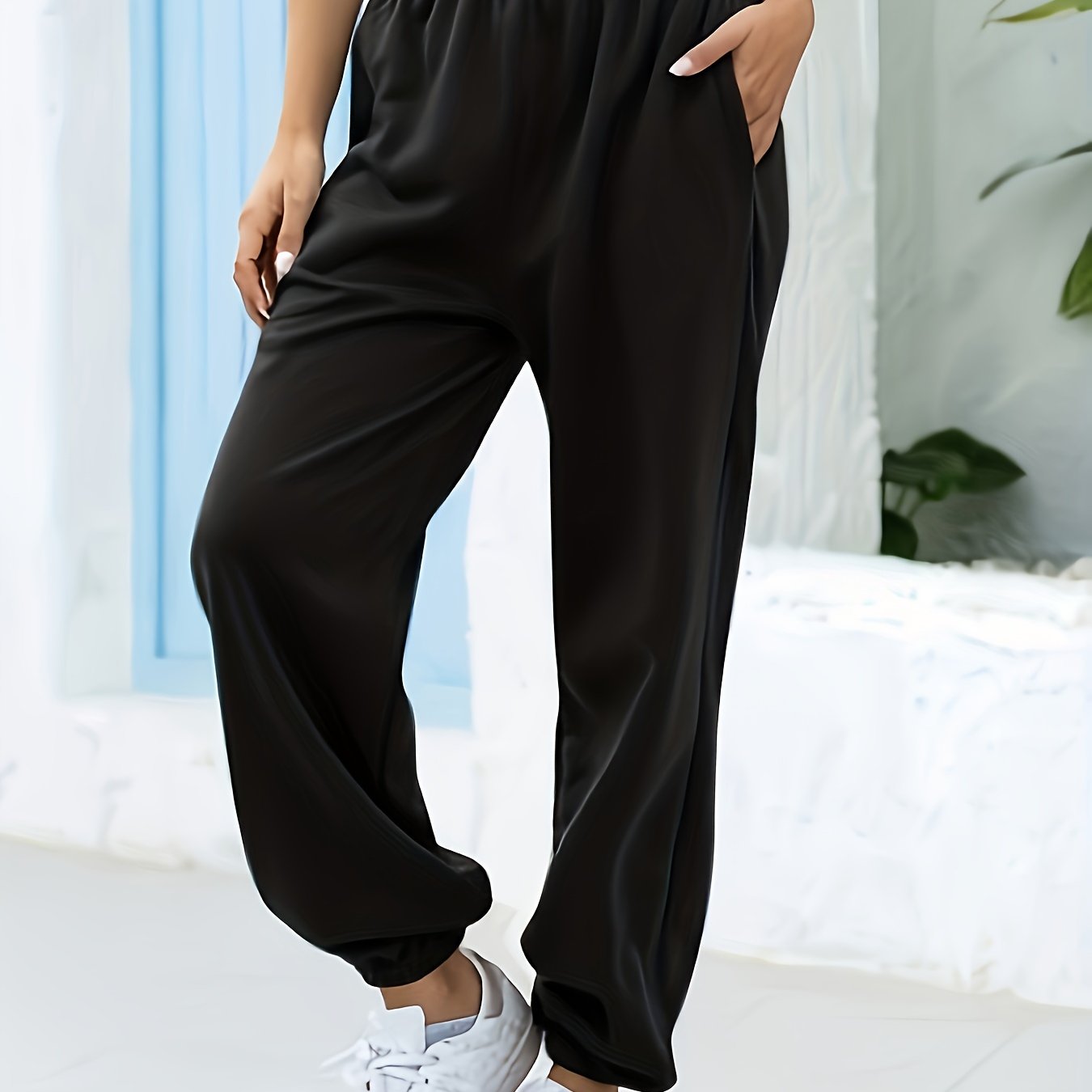 Femke | Plain Elasticated High-Waisted Joggers