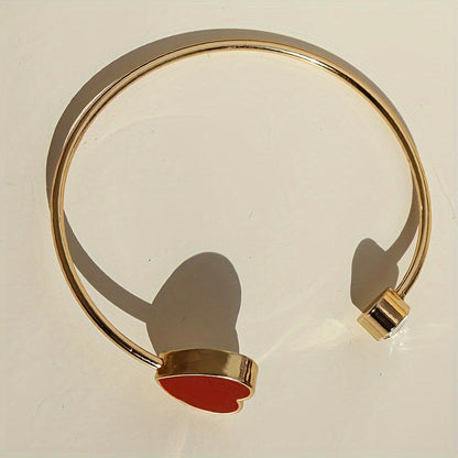 Fien | Chic Red Heart Bracelet