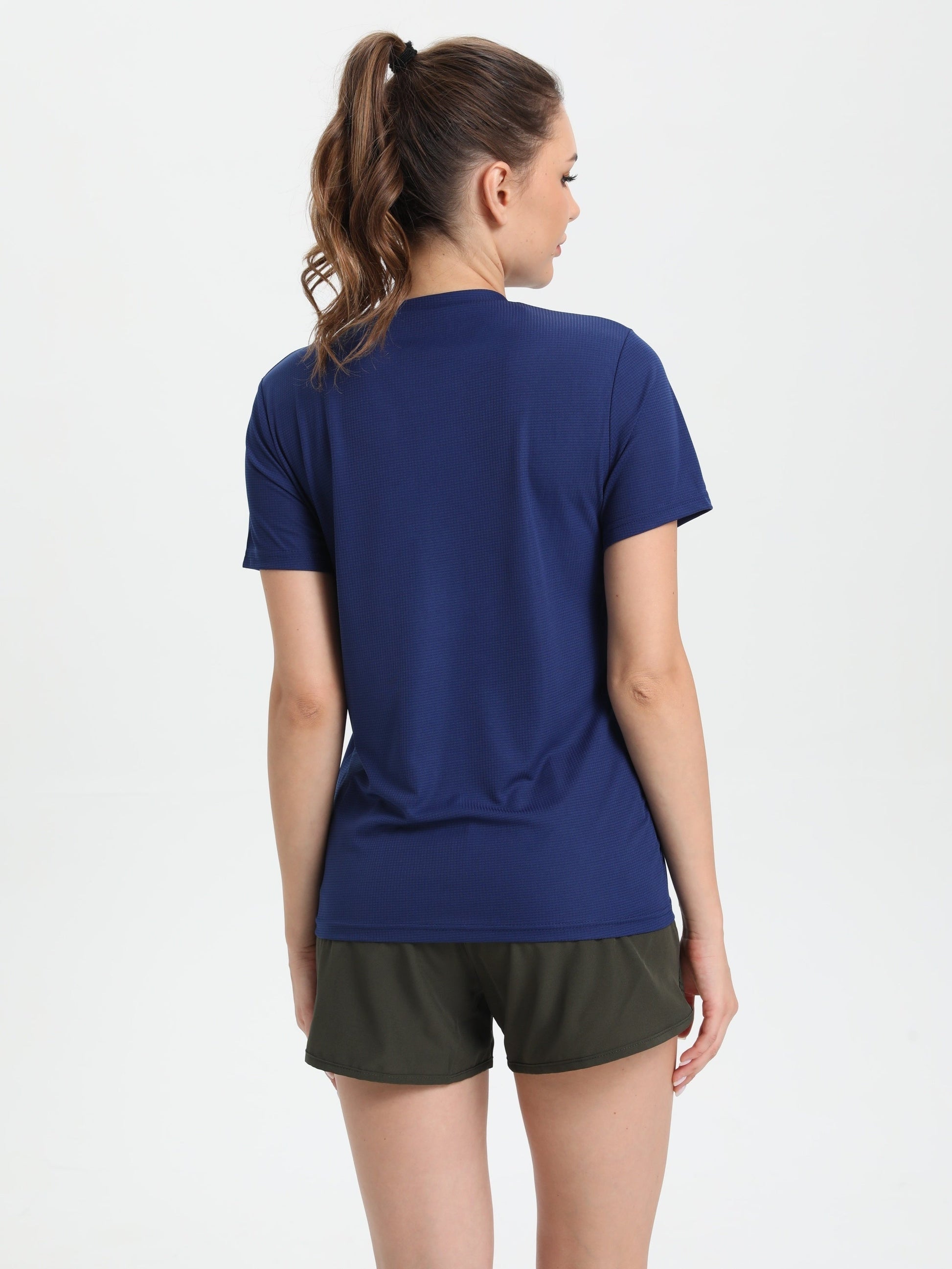 Fien | Quick-drying lightweight sports shirt for women