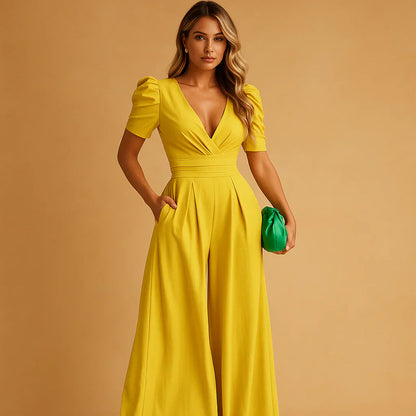 Flattering jumpsuit with puff sleeves