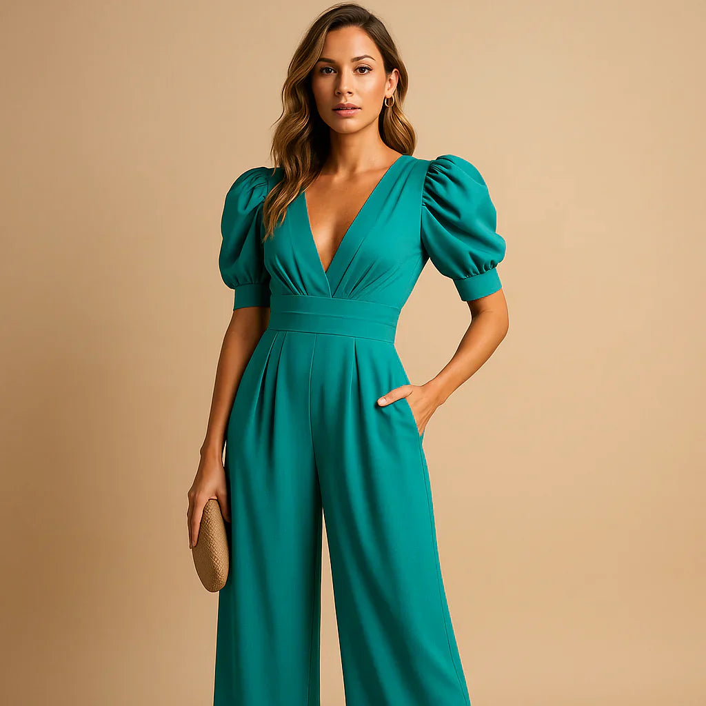 Flattering jumpsuit with puff sleeves